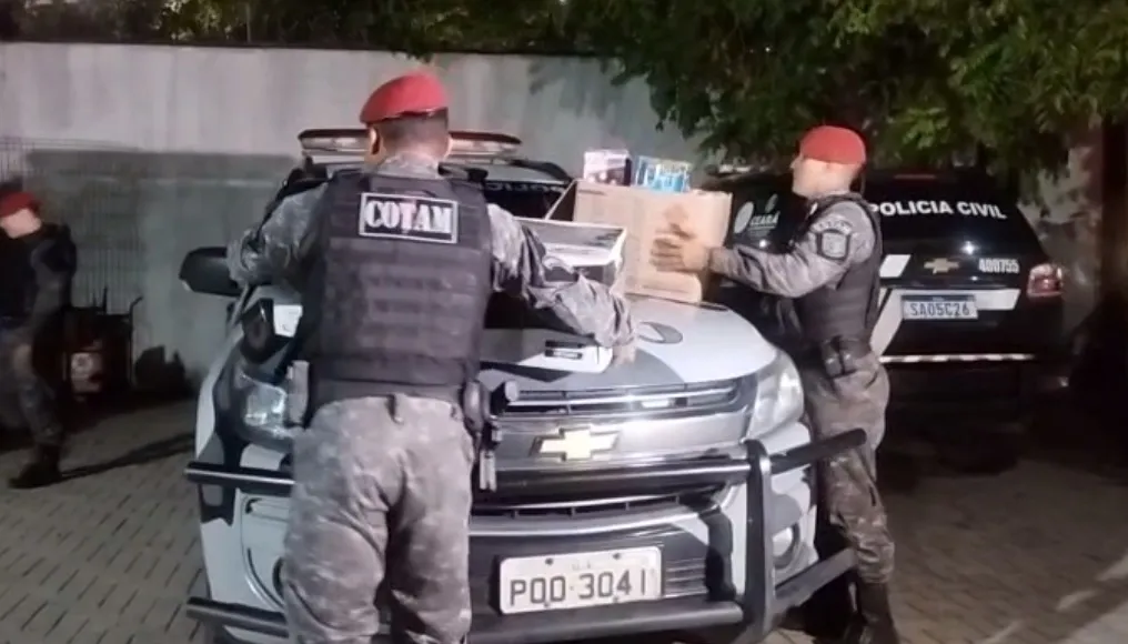 Torcedor do Colo-Colo é preso em hotel na Beira Mar após furtar fogos de artifício em Fortaleza