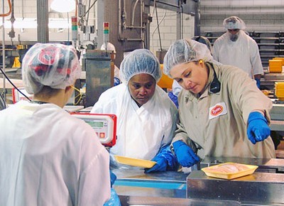 Vendas da Tyson Foods ficam estáveis, mas lucro recua no segundo trimestre