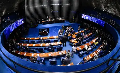 Projeto quer substituir senadores que faltam repetidas vezes e esvaziam CPIs