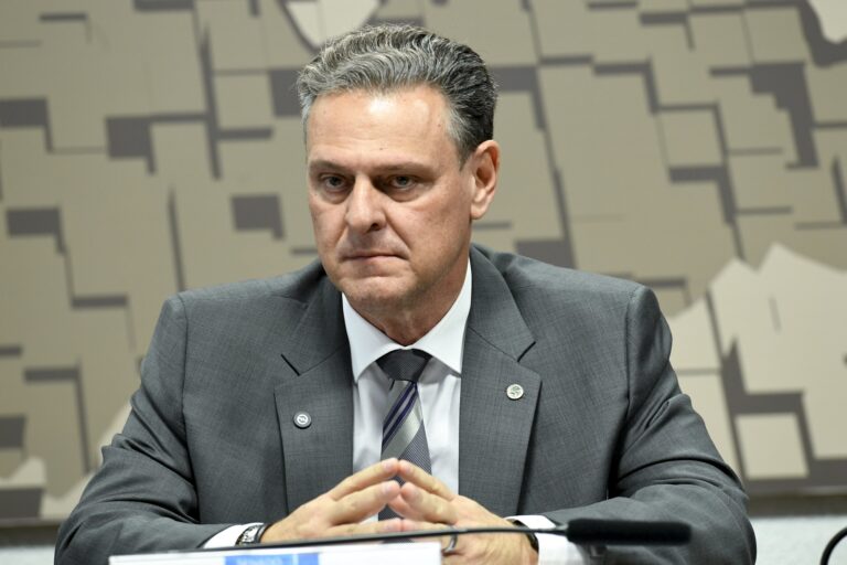 Renegociação ampla de dívidas rurais no RS é impossível de ser feita com recursos do Tesouro, diz ministro