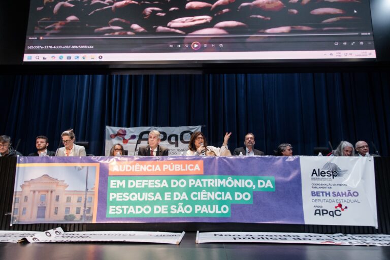 Governo de SP pode ajustar projeto de lei que altera carreira de pesquisador