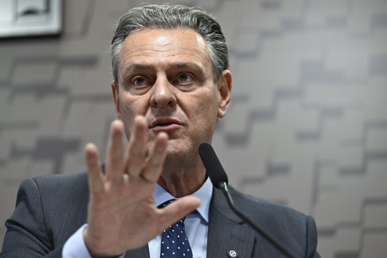 Dívidas dos produtores do RS devem ser prorrogadas até fim da semana, diz ministro