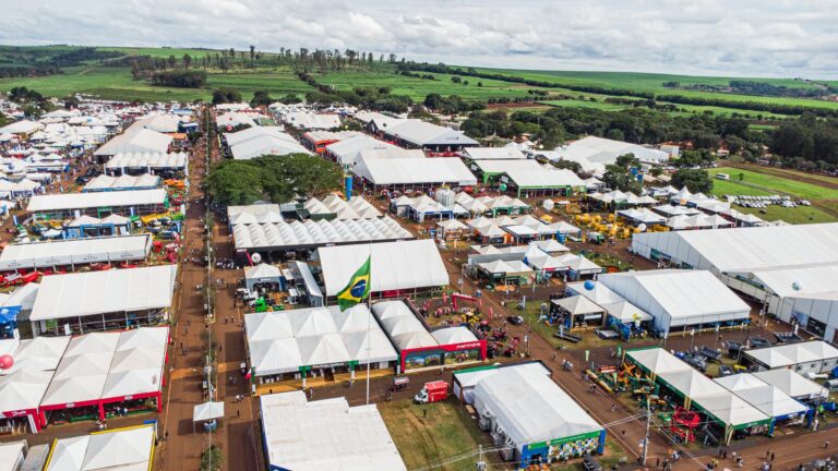 Agrishow soma R$ 14,6 bilhões em expectativas de negócios; ouça o comentário