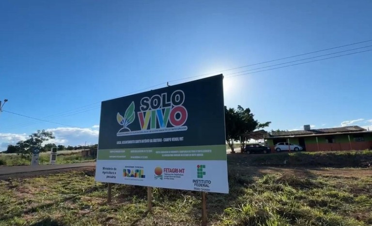 Solo Vivo é “alicerce para produção de alimentos”, diz Fávaro