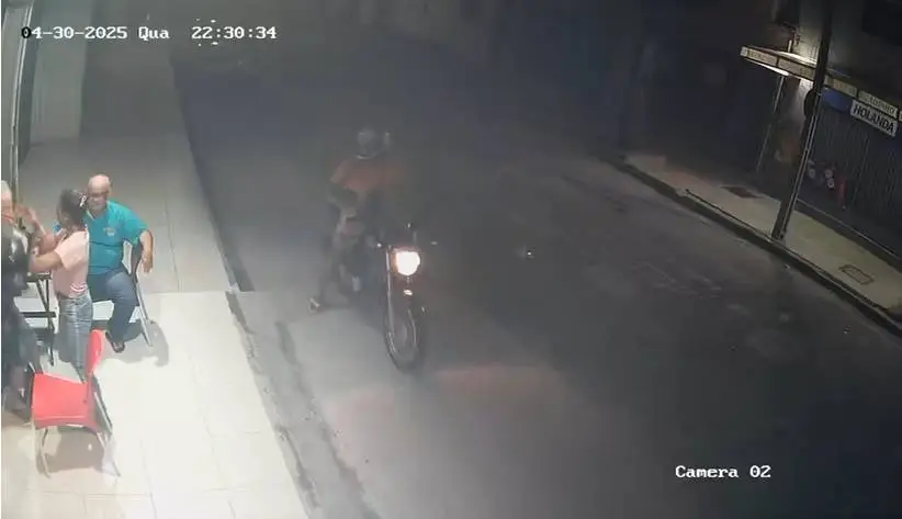 Tentativa de assalto a idosos é frustrada por vítimas no Centro de Fortaleza