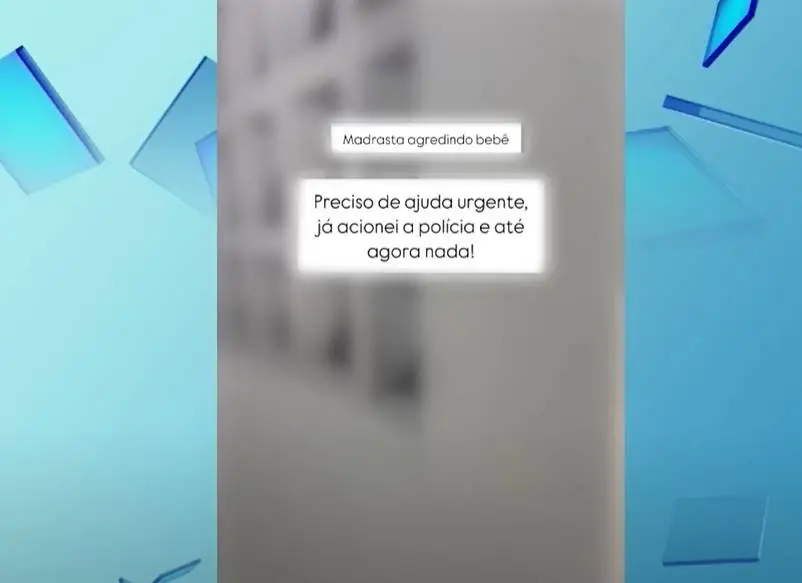 Mulher grava vídeos para denunciar vizinha que estaria maltratando criança