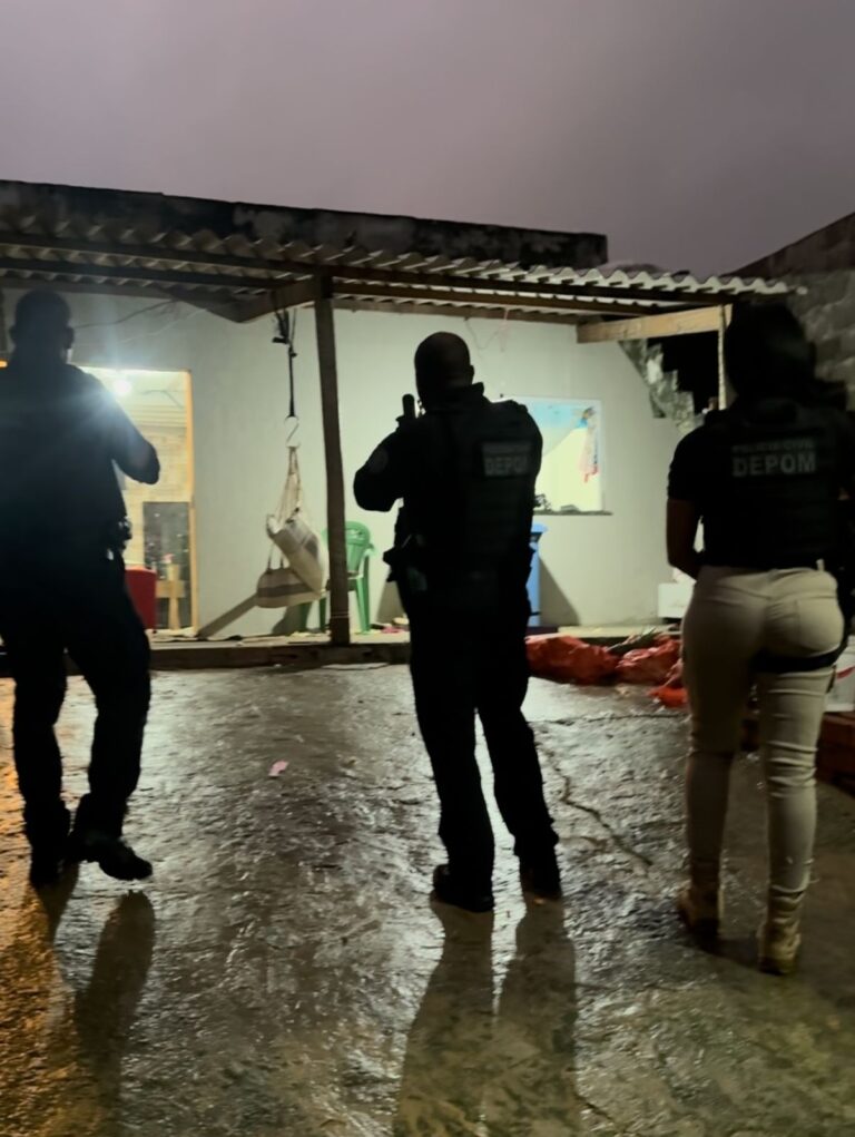 Polícia prende cinco pessoas envolvidas com roubo de gado na Bahia