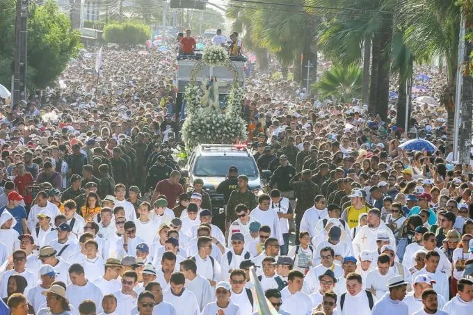 Caminhada com Maria 2025 anuncia mudança no local de encerramento, em Fortaleza