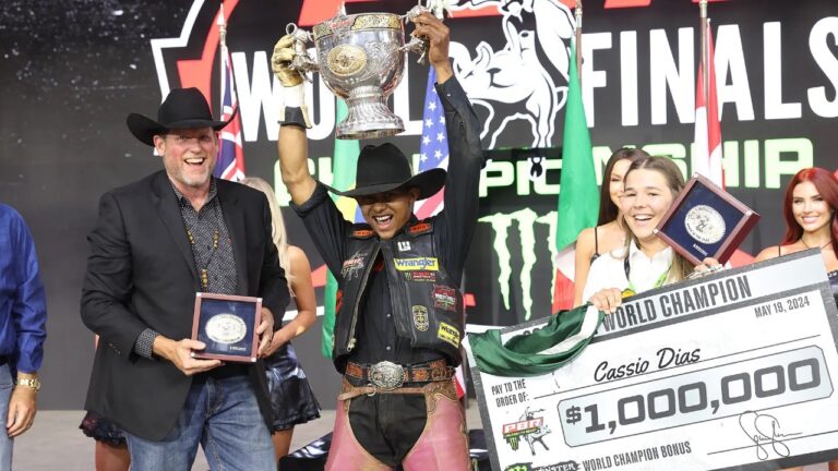 Atual campeão mundial da PBR participa de desafio em Votuporanga (SP)