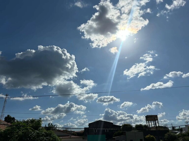 Ceará terá tempo quente e chuvas isoladas até quarta-feira (7), indica Funceme
