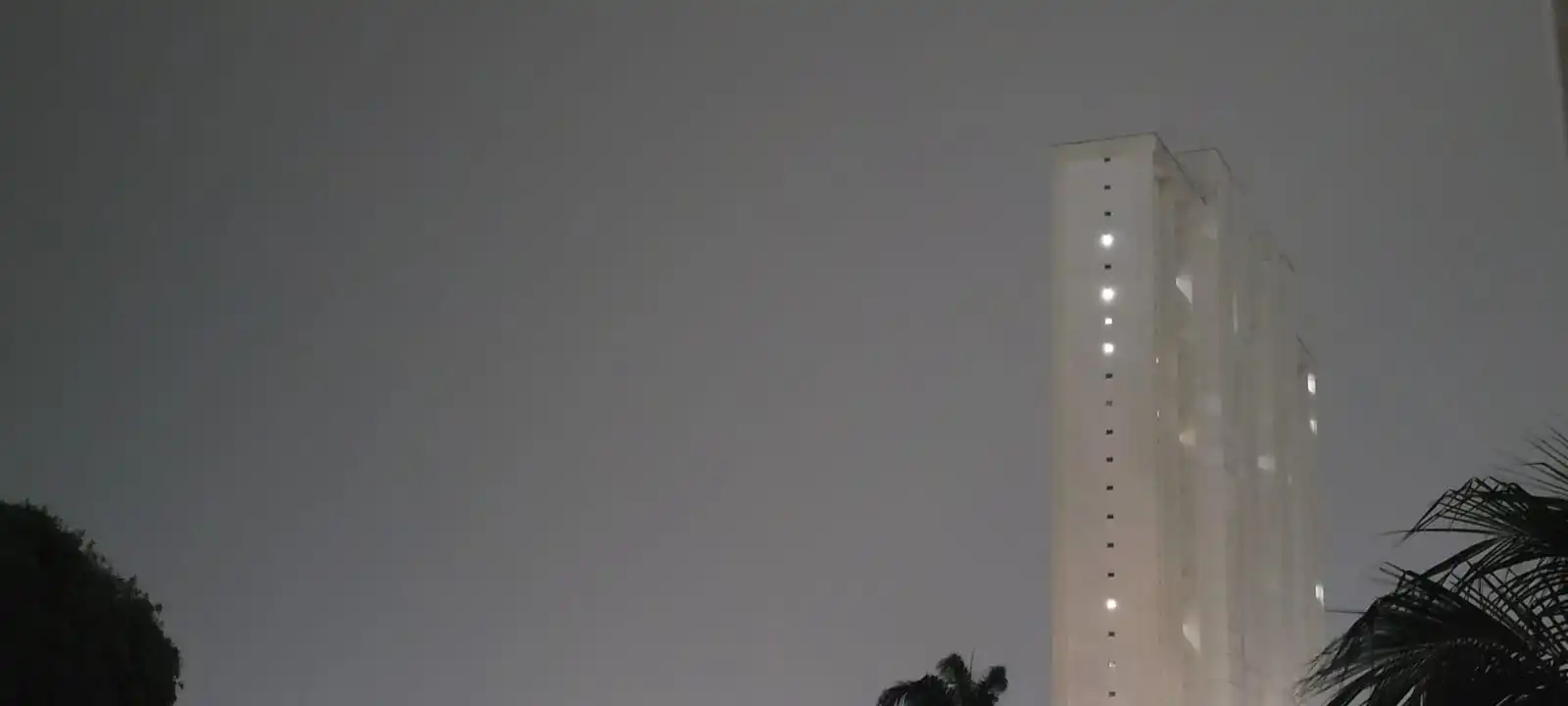 Fortaleza tem madrugada chuvosa e registra pontos de alagamentos nesta sexta (16)