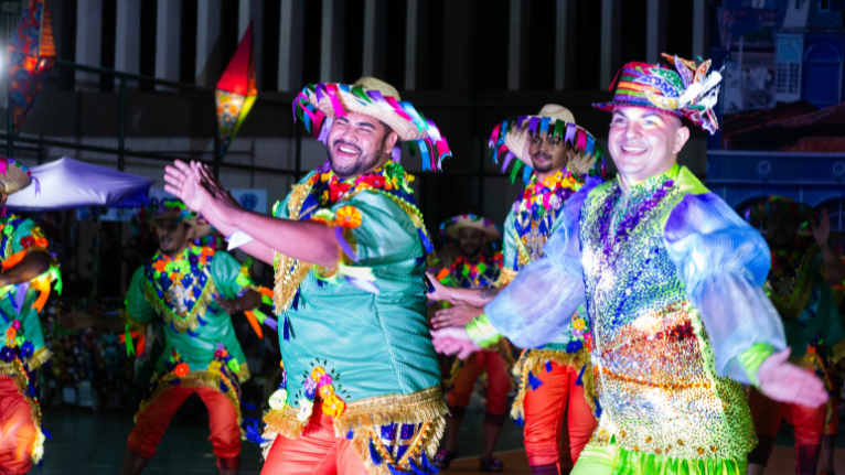 Secultfor divulga vencedores dos festivais Cumadi Bárbara e Curió Junino em Fortaleza