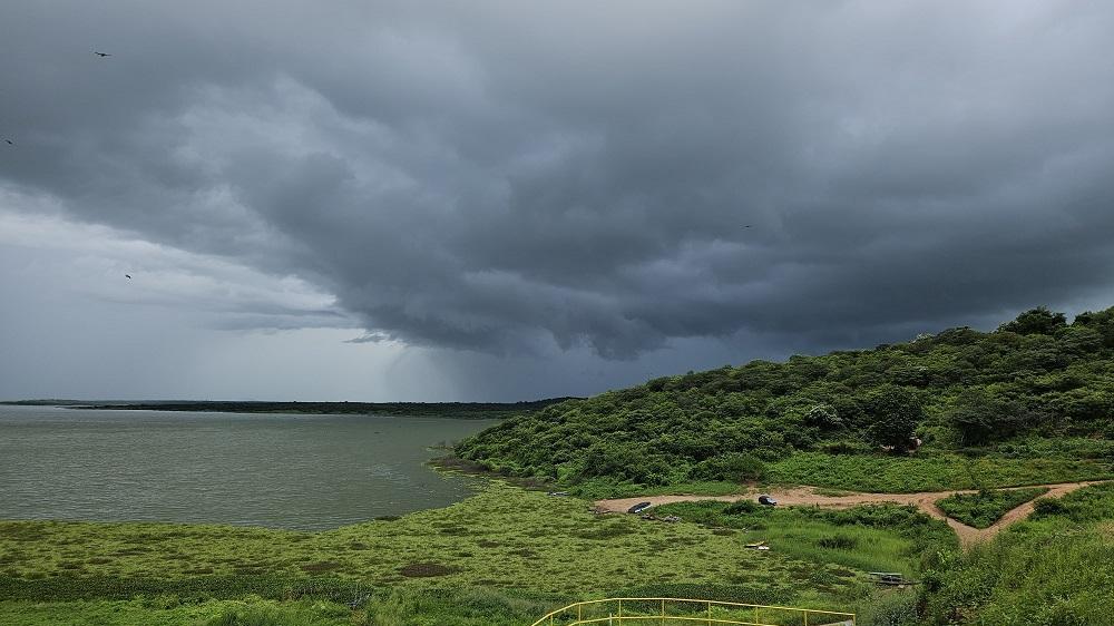 Litoral de Fortaleza concentra acumulados de chuva no Ceará entre terça (24) e quarta-feira (25)