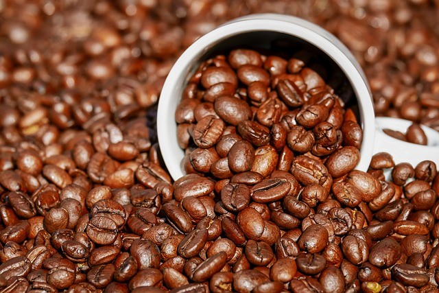 Café avança quase 4% em Nova York com valorização do real
