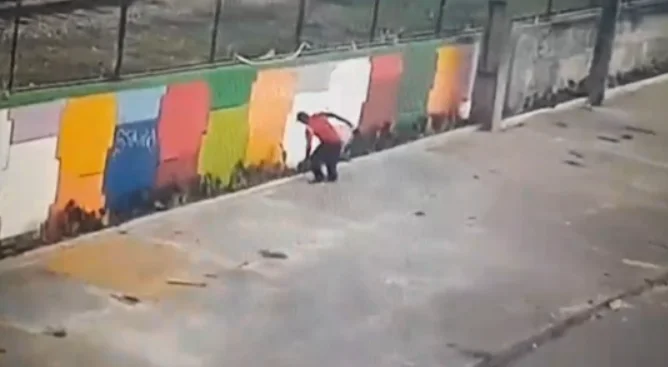 Homem é preso em flagrante por pichação no Viaduto do Papicu