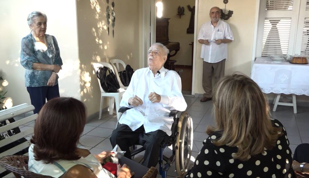 Cid Carvalho recebe comenda Arnaldo Farias de Sá por contribuição à advocacia pública