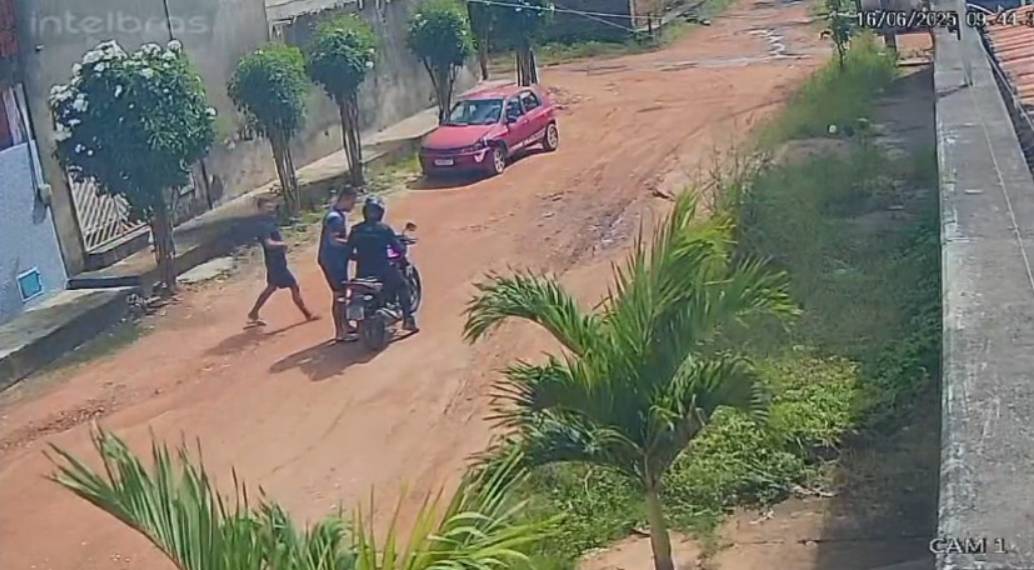 Bandidos chamam corrida e assaltam motociclista por aplicativo em Fortaleza