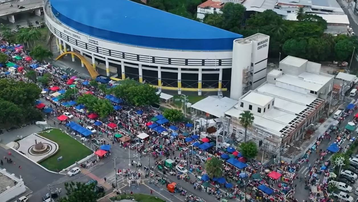 Feira da Madrugada deverá ser encerrada às 5h da manhã em Fortaleza; entenda