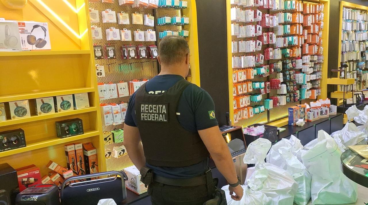 Operação Triunfo Receita Federal apreende mercadorias ilegais no comércio de Sobral