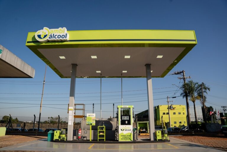 Resto de comida vira etanol em posto de combustível no interior paulista