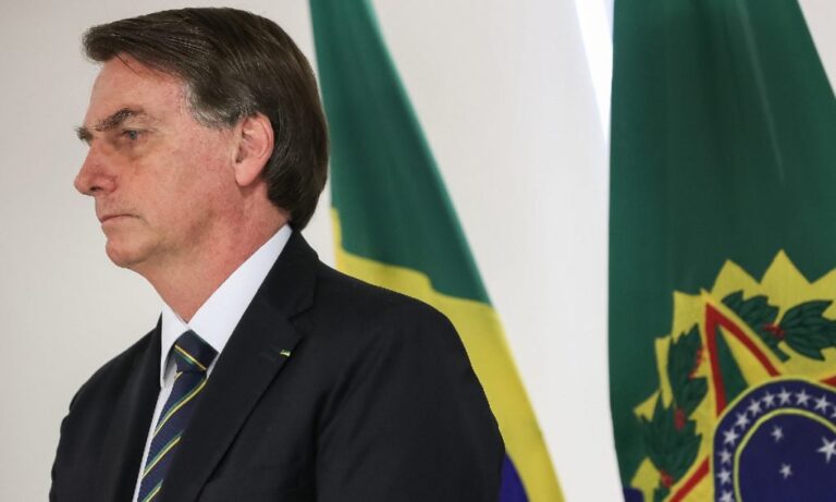 “Suprema humilhação”, diz Jair Bolsonaro após operação da Polícia Federal