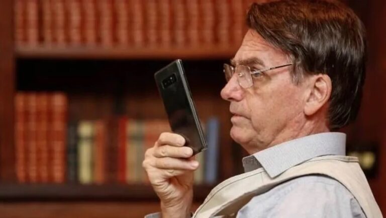 Supremo define que Jair Bolsonaro não poderá mais acessar redes sociais