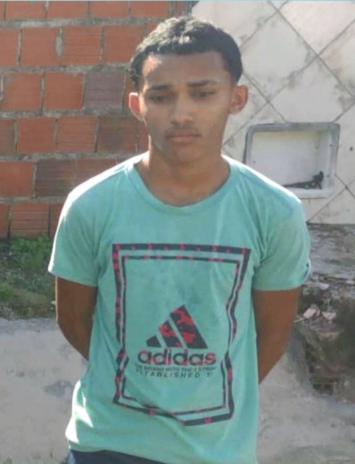 Corpo de adolescente de 16 anos é encontrado com vários tiros na cabeça em Caucaia/CE