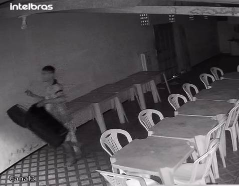 Moradores denunciam onde de furtos na região do Parque Canaã, em Messejana