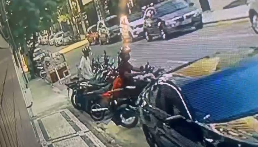 Operário da construção civil tem moto furtada à luz do dia no bairro Meireles