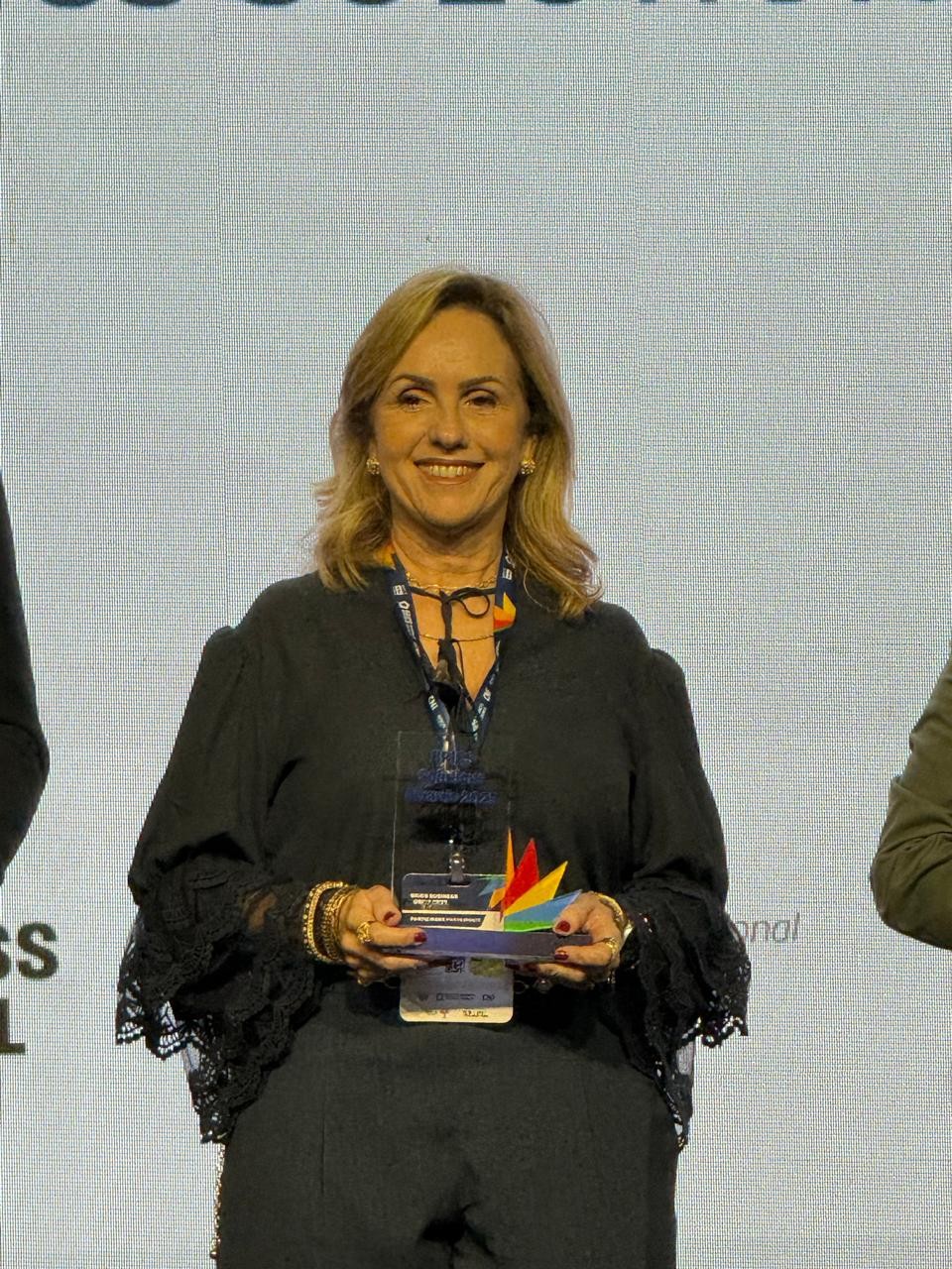 Pesquisadora da Embrapa é premiada por trabalho com bioinsumo