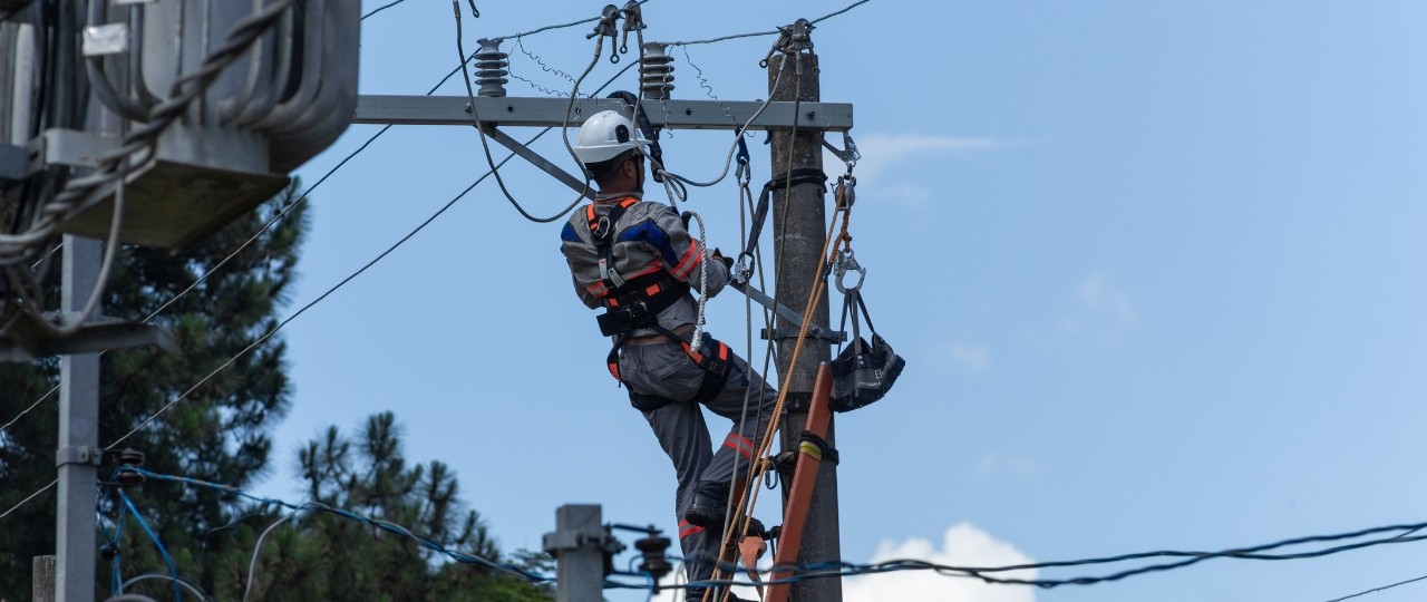 Furtos de cabos de energia no Ceará crescem 611% no primeiro semestre de 2025, aponta Enel