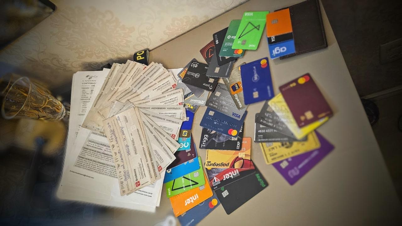 PF investiga grupo que fraudou 336 cartões de crédito da Caixa, no Ceará, com documentos falsos