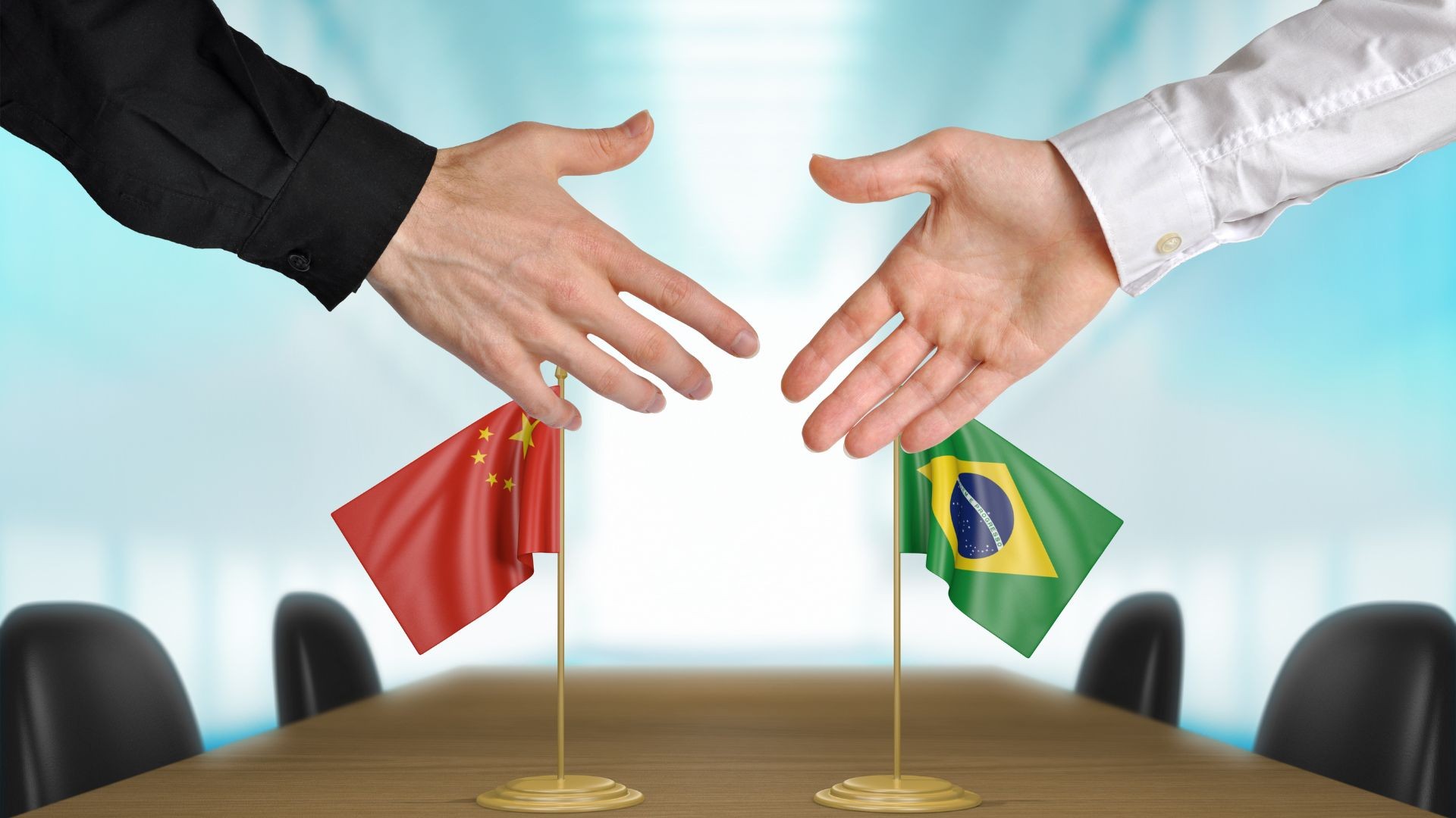 Em meio às preocupações com o tarifaço dos EUA, China acena ao agro brasileiro; ouça o comentário
