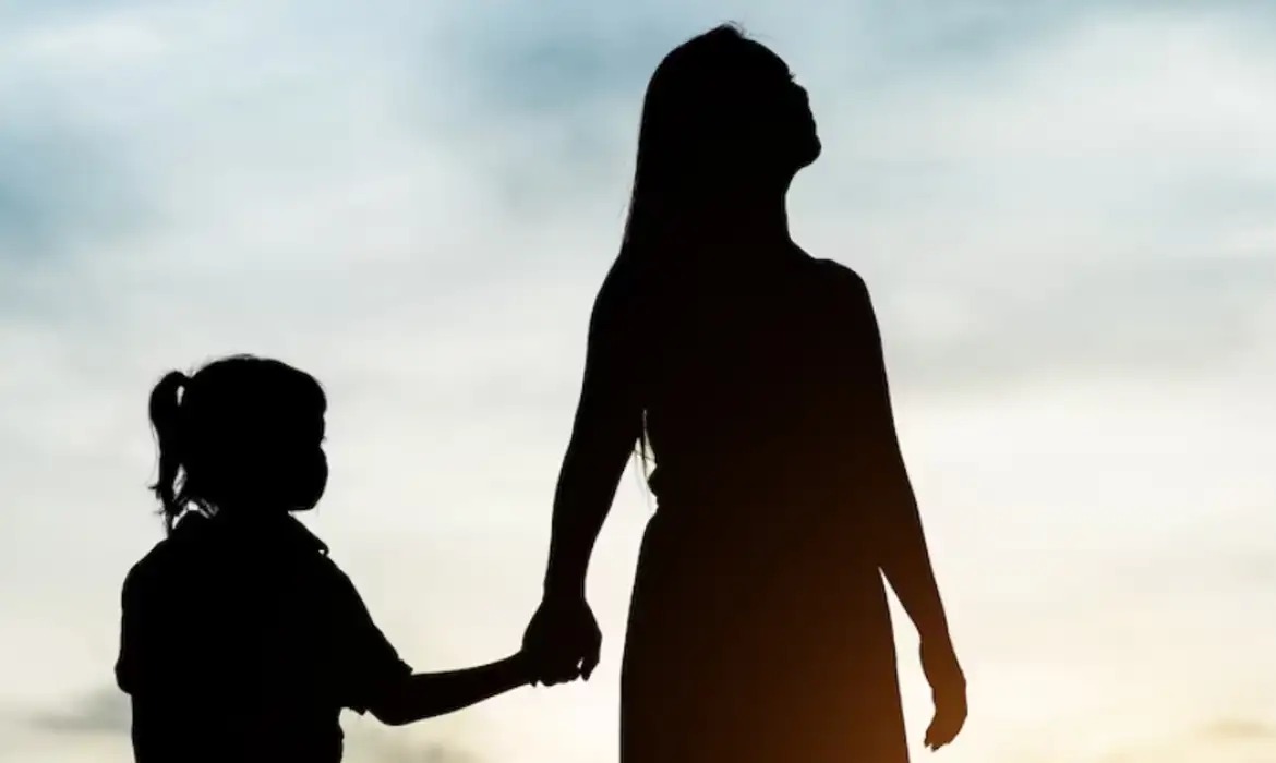 Mulheres já lideram 56% dos lares no Ceará, aponta IBGE