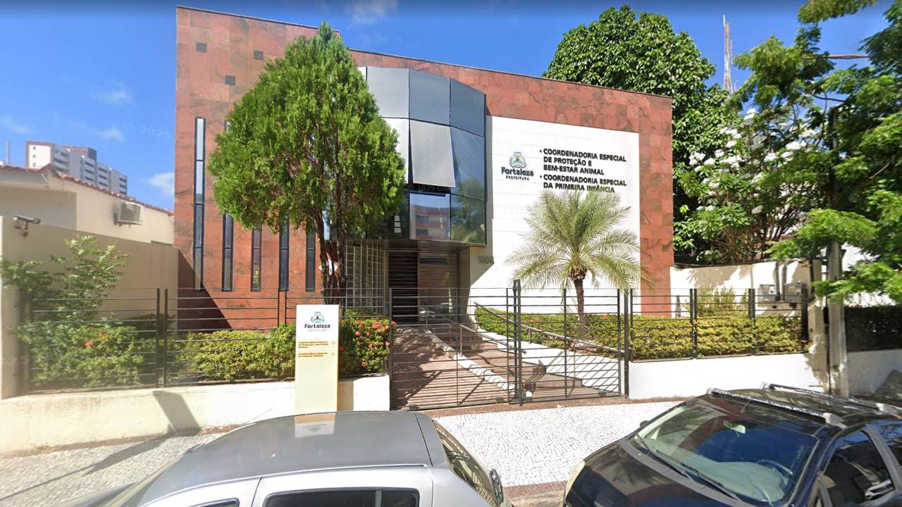 Assessor da Prefeitura de Fortaleza é denunciado por agredir mulher durante reunião