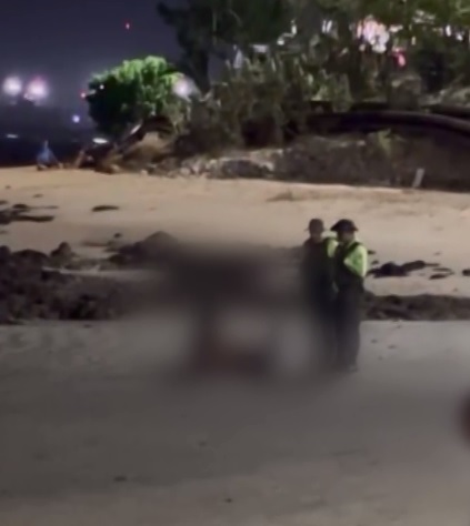 Casal é abordado por PMs após ser flagrado praticando ato obsceno na Beira Mar, em Fortaleza
