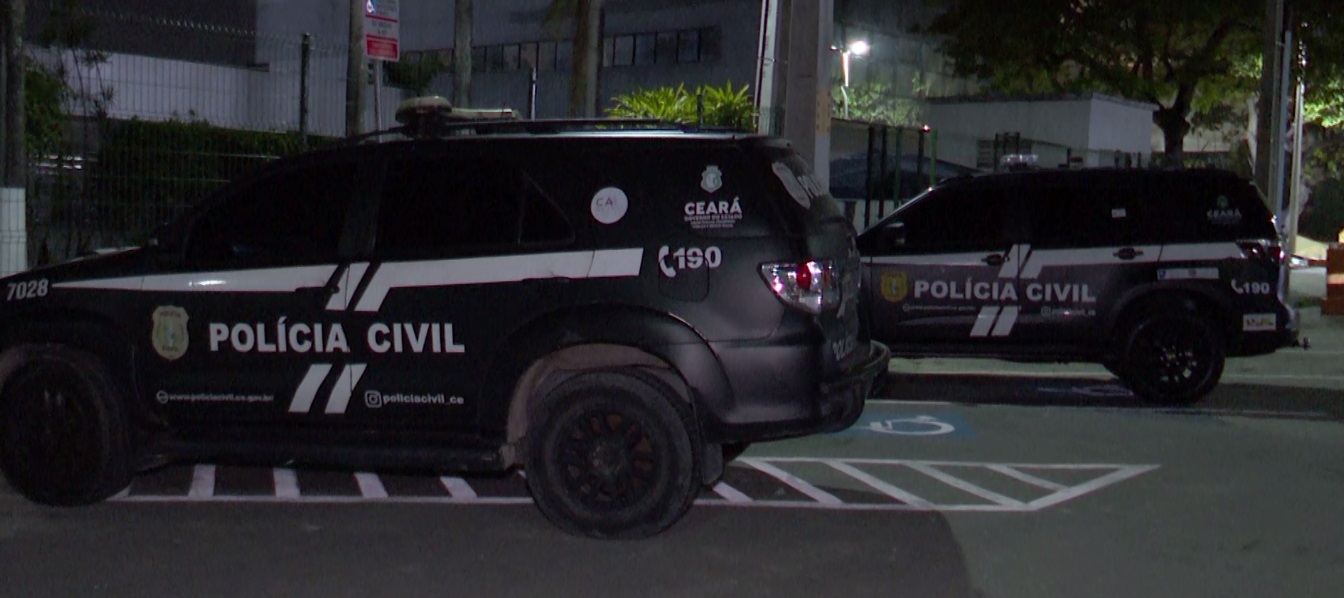 Homem com tornozeleira é morto a tiros em Fortaleza; polícia investiga possível conflito entre facções