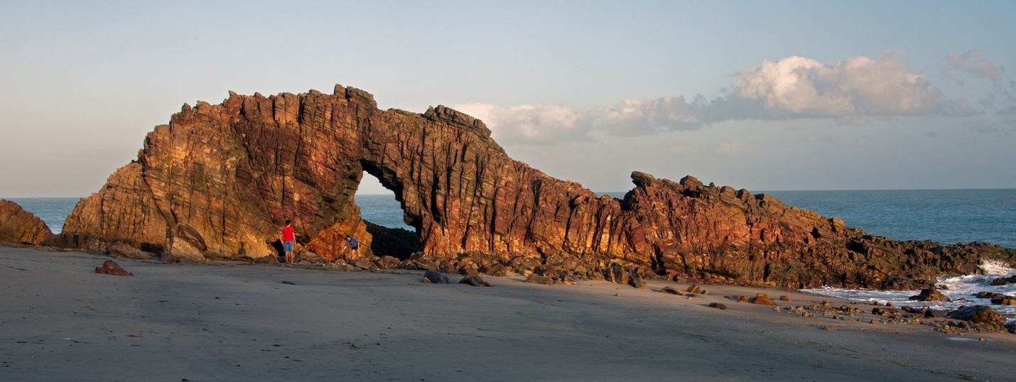 Azul retoma voos para Jericoacoara, no Ceará, com operação ampliada até fevereiro de 2026