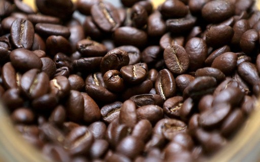 Café e suco avançam em NY com dados sobre safra no Brasil
