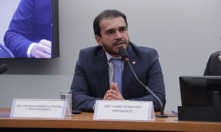 Quem é Delegado Marcelo Freitas, relator do caso Eduardo Bolsonaro no Conselho de Ética