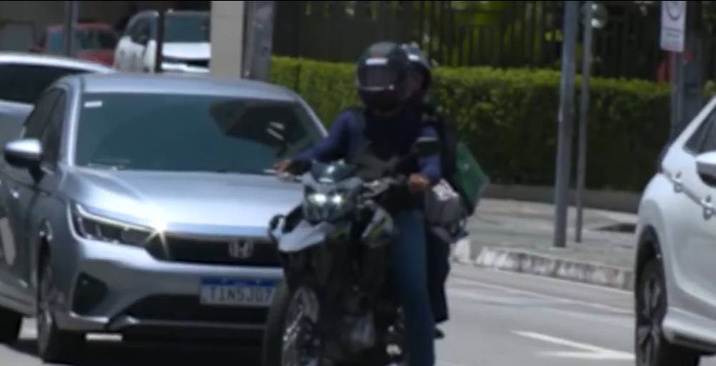 Pesquisa mostra que 65% das passageiras em Fortaleza relatam violência em transportes por aplicativo