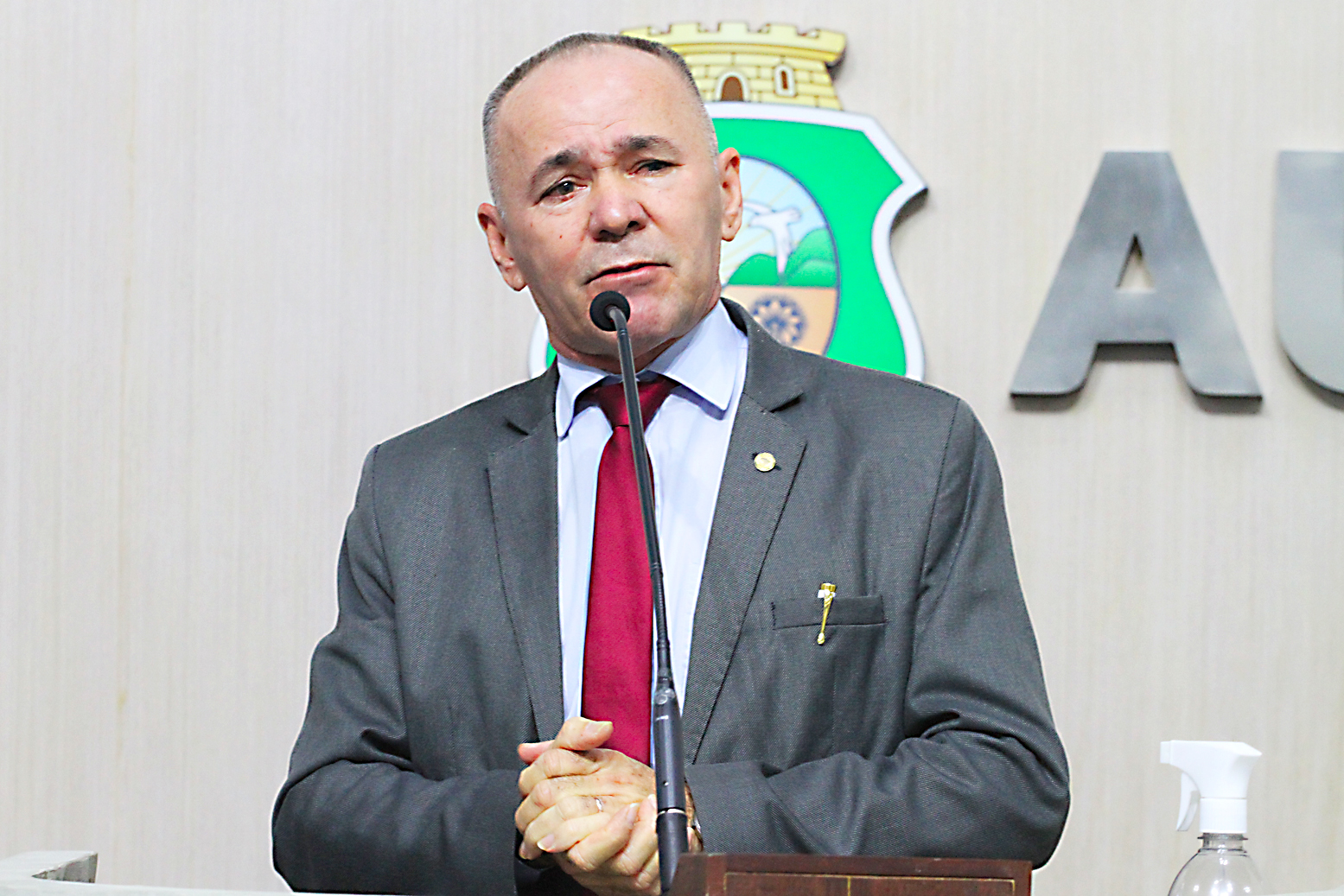 Pai de André Fernandes diz que já orou pela morte de Lula, mas “não deu certo”
