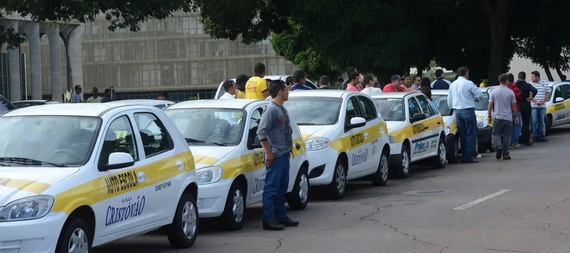 Sindicato das Autoescolas do Ceará critica governo após proposta que acaba com obrigatoriedade