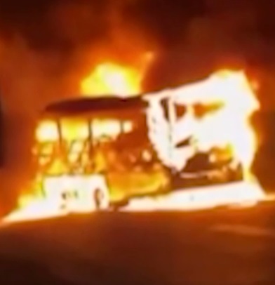 Três integrantes de facção são presos após incêndio a ônibus em Maranguape, no Ceará