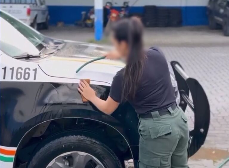 Justiça suspende prisão de policial do Ceará punida por publicar vídeo lavando viatura
