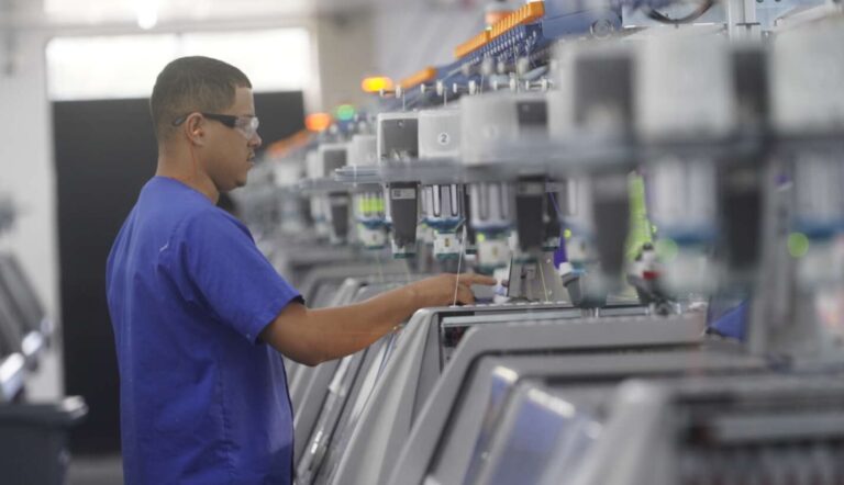 Ceará figura entre os quatro estados onde o trabalho rende menos dinheiro