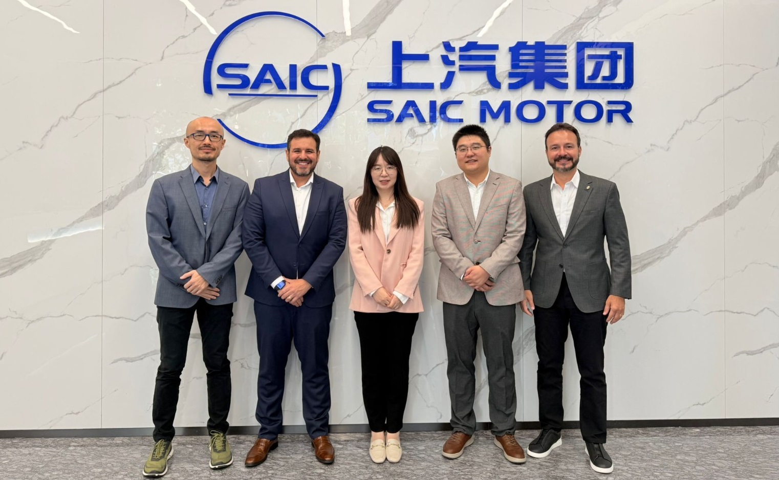 Na China, representantes do Governo do Ceará articulam instalação de montadora de carro