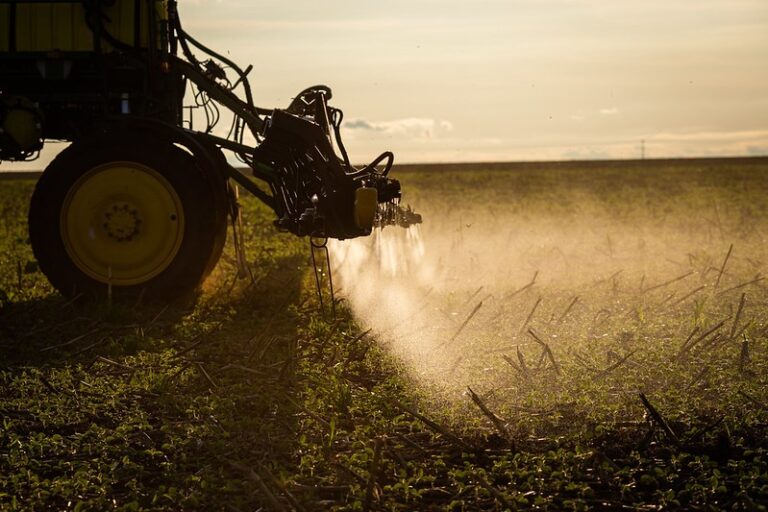 Ministro da Agricultura reuniu-se com Edson Fachin para defender desoneração dos agrotóxicos