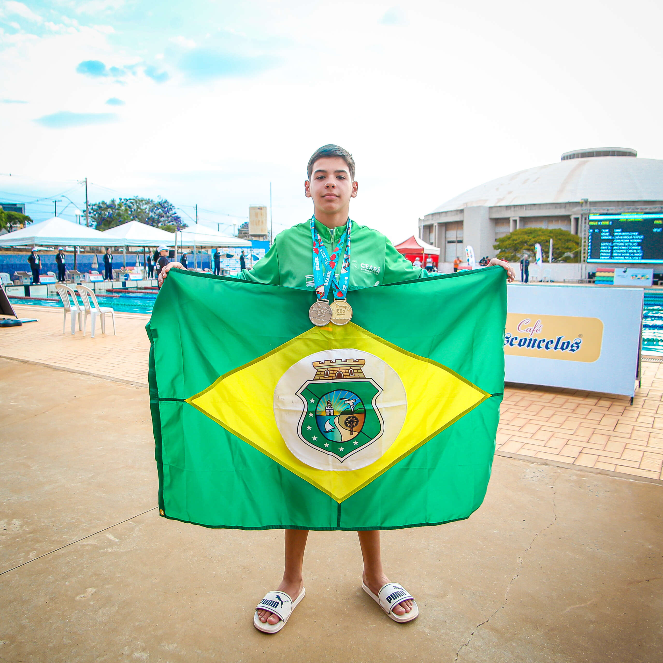 Delegação do Ceará conquista quatro medalhas na modalidade de natação nos JEBs