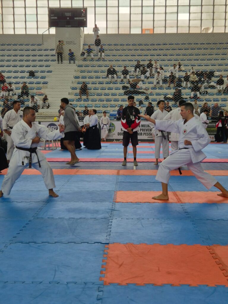 Com presença de campeões mundiais, última etapa do Campeonato Cearense de Karatê-Do Tradicional acontece neste mês de outubro
